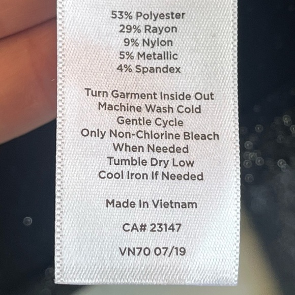 Talbots Black Silver Shiny Sparkly Long Sleeve Top Sz L Stretchy Comfortable - Picture 6 of 14